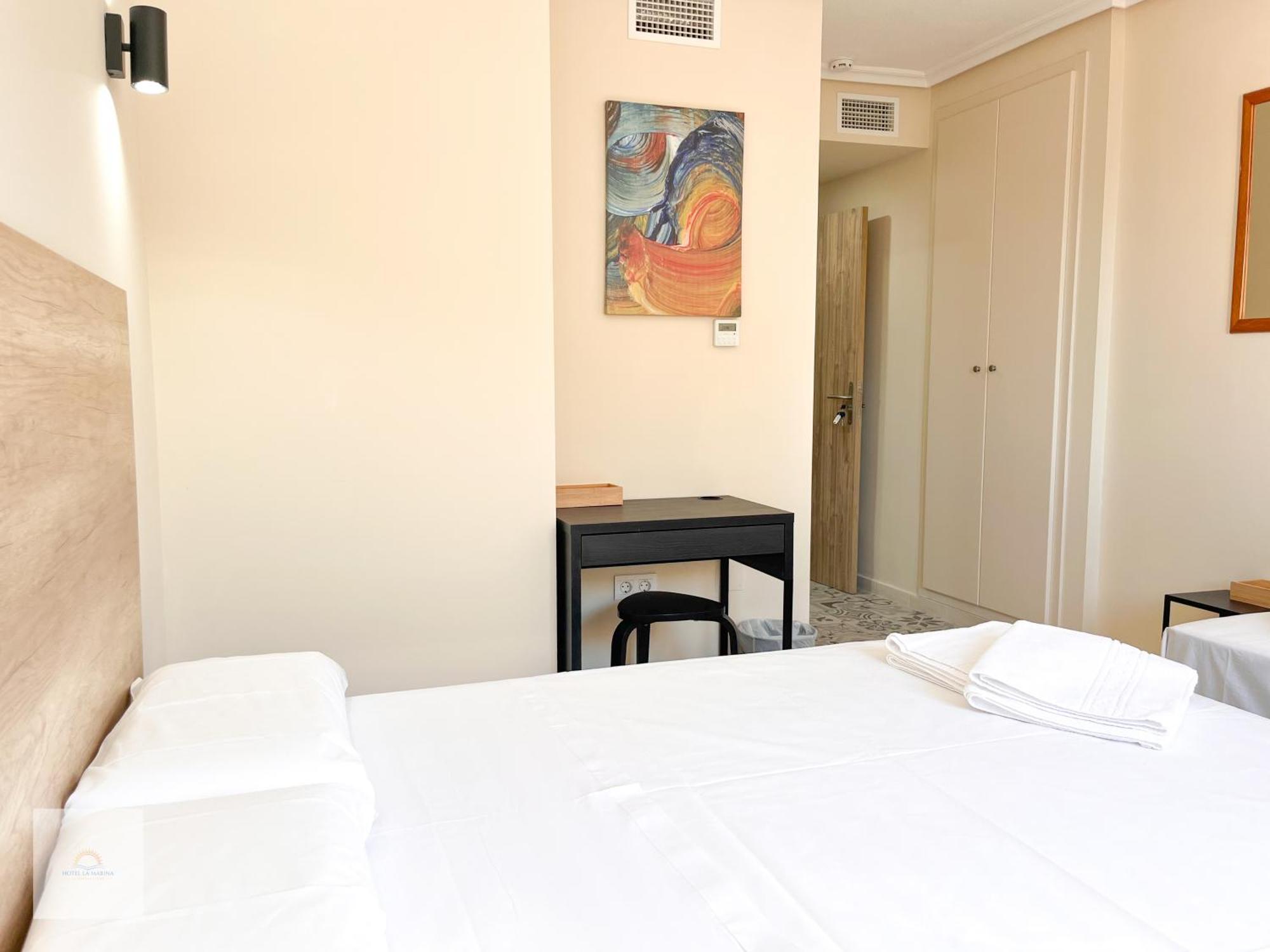 Hotel La Marina Elche La Mariña Zewnętrze zdjęcie