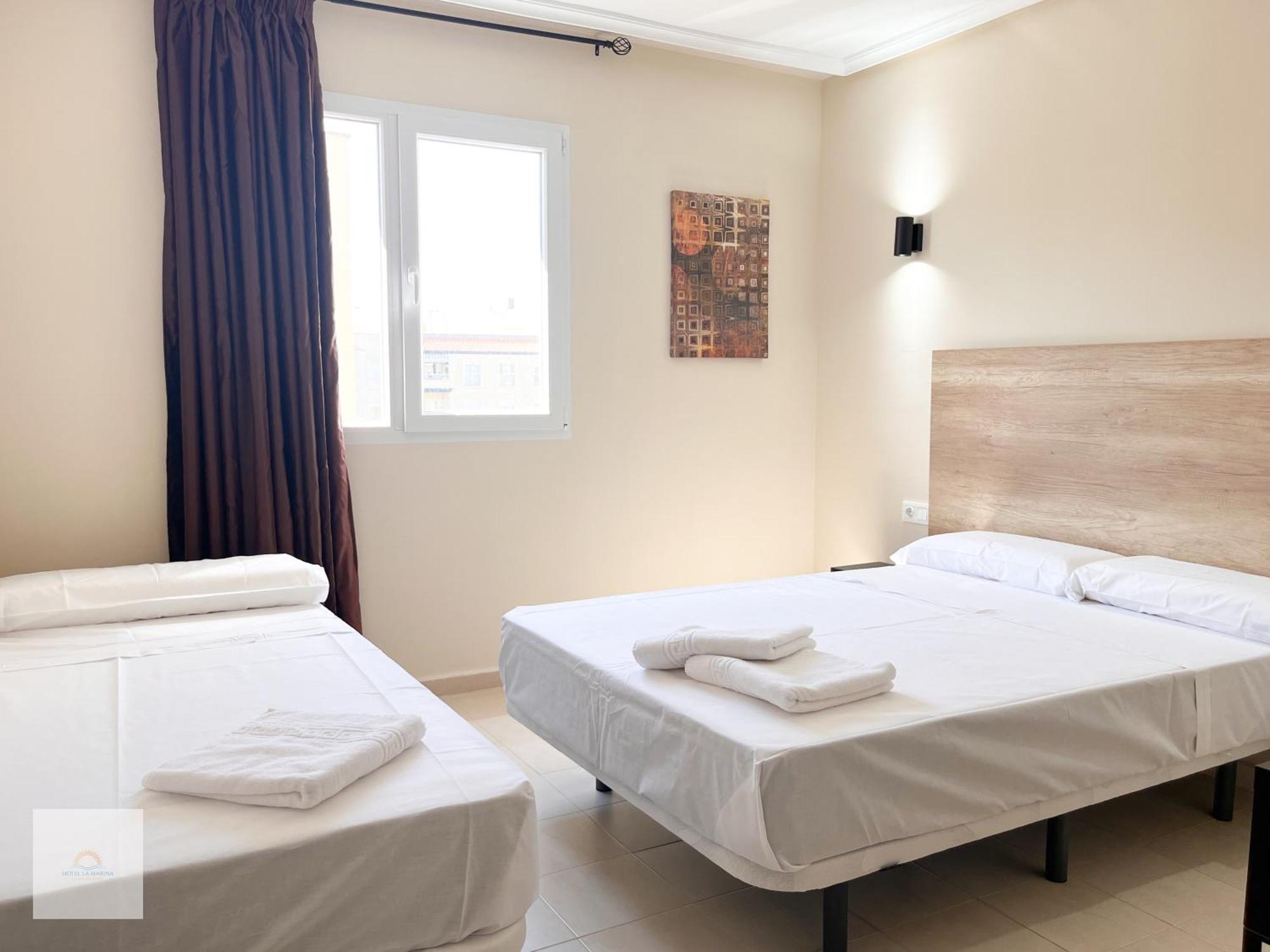 Hotel La Marina Elche La Mariña Zewnętrze zdjęcie
