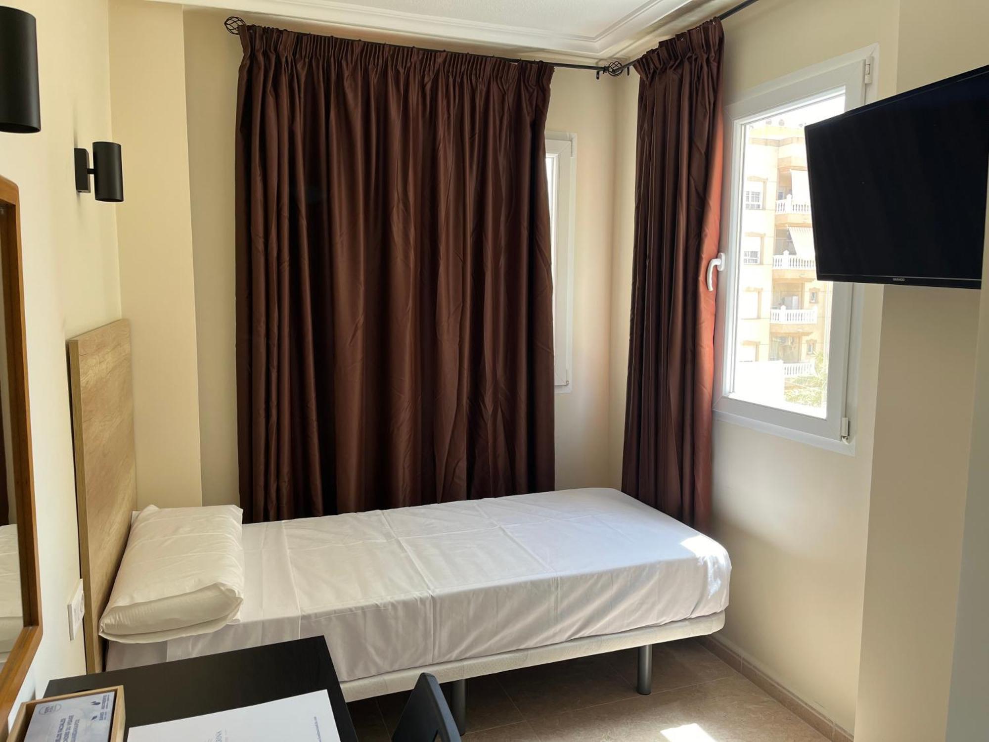 Hotel La Marina Elche La Mariña Zewnętrze zdjęcie